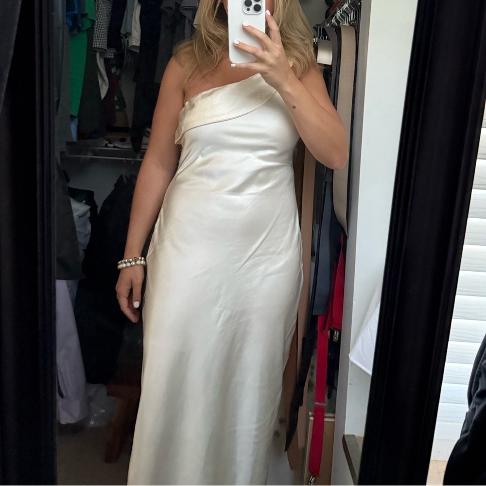 Lulu’s Naima White Stain One Shoulder Midi Dress - Picture 6 of 7